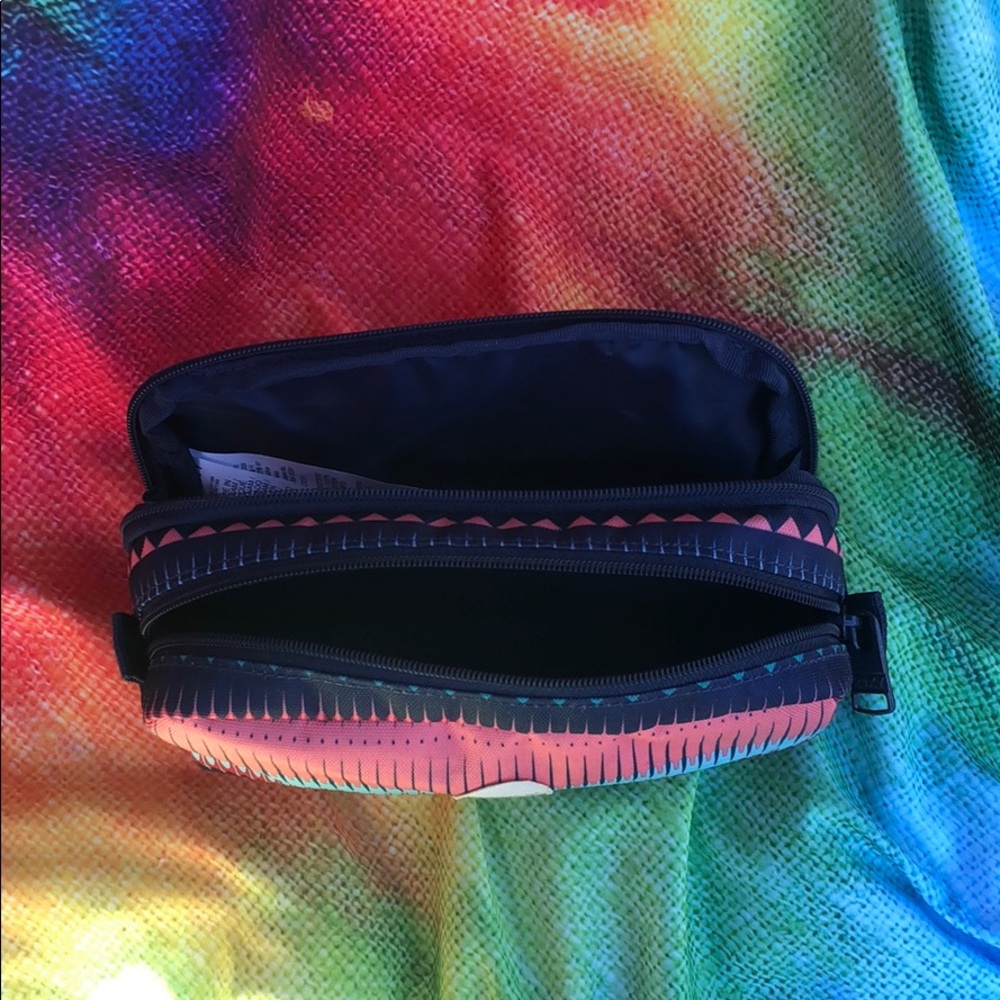 Cute Roxy pencil case - Picture 2 of 3